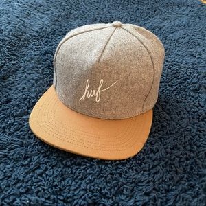 HUF gray adjustable hat w/ with leather strap